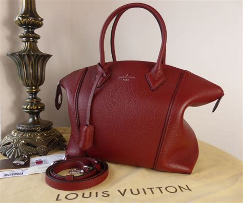 louis vuitton soft lockit griotte|LOUIS VUITTON Cuir Taurillon Soft Lockit PM Griotte.